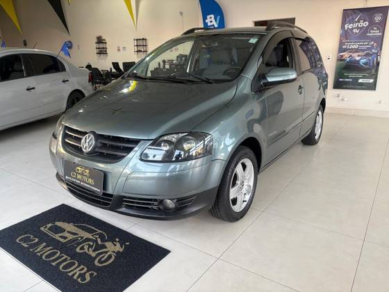 VOLKSWAGEN SPACEFOX 1.6 MI COMFORTLINE 8V FLEX 4P MANUAL VOLKSWAGEN SPACEFOX 1.6 MI COMFORTLINE 8V FLEX 4P MANUAL